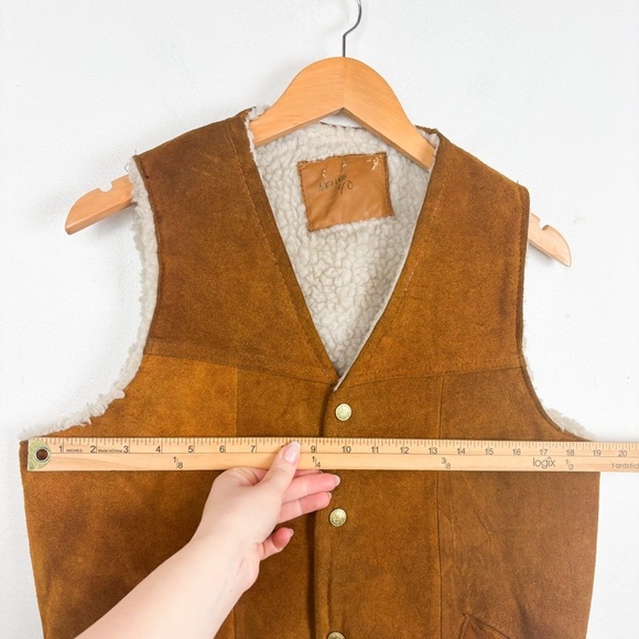 Vintage Men’s Suede Leather Sherpa Lined Vest Sz M - Picture 6 of 10